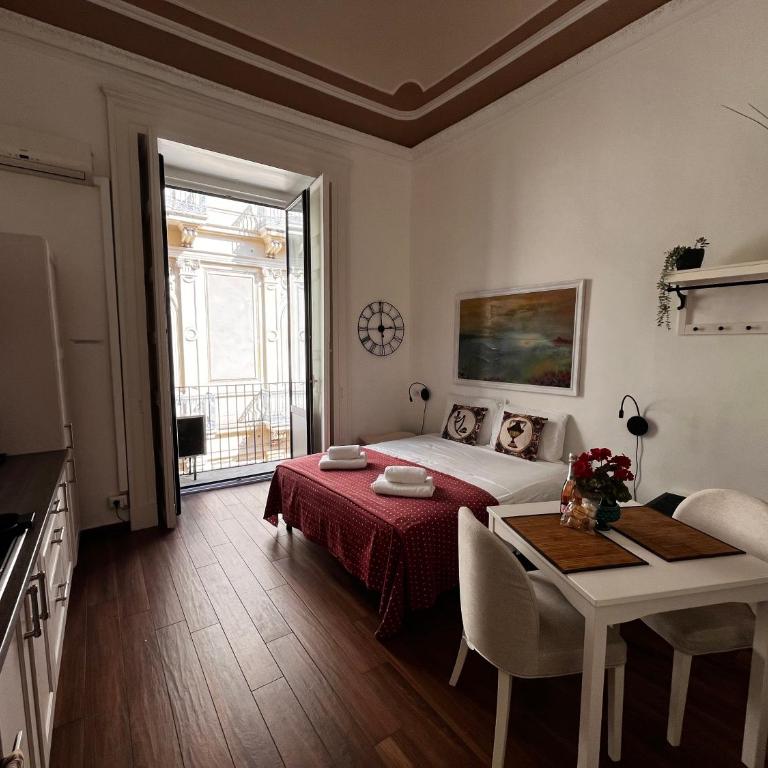 Palace Apartments Central Catania - Monolocale con Balcone - 16