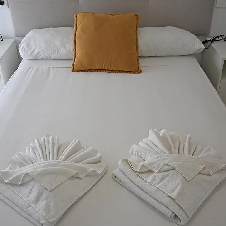 Apartamentos Zaragoza Gran Vía 3000 - Two-Bedroom Apartment - 12