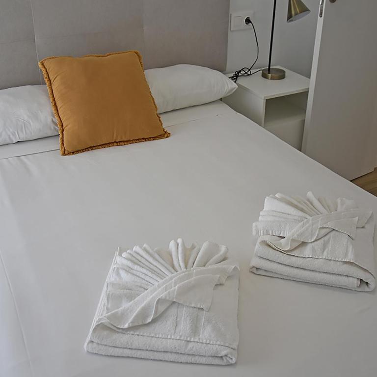 Apartamentos Zaragoza Gran Vía 3000 - Two-Bedroom Apartment - 11