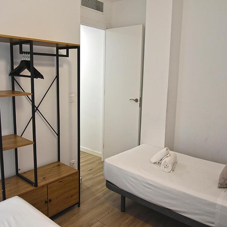 Apartamentos Zaragoza Gran Vía 3000 - Two-Bedroom Apartment - 41