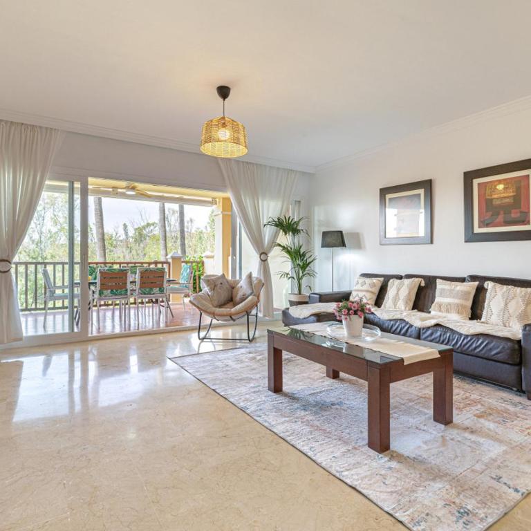 Estepona Resort Apartment with Spa and Tennis - Two-Bedroom Apartment - 2