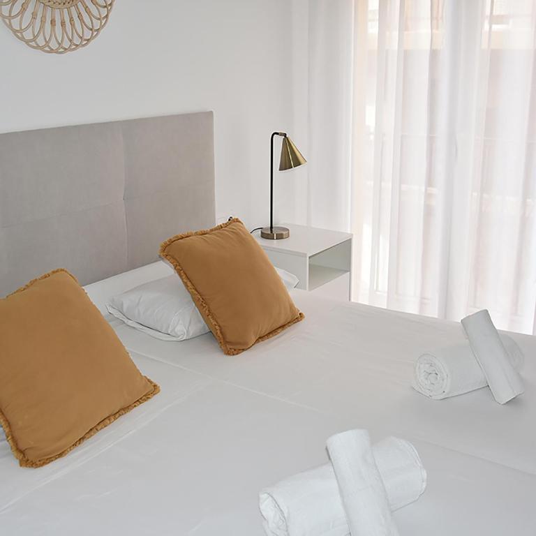 Apartamentos Zaragoza Gran Vía 3000 - Two-Bedroom Apartment - 60