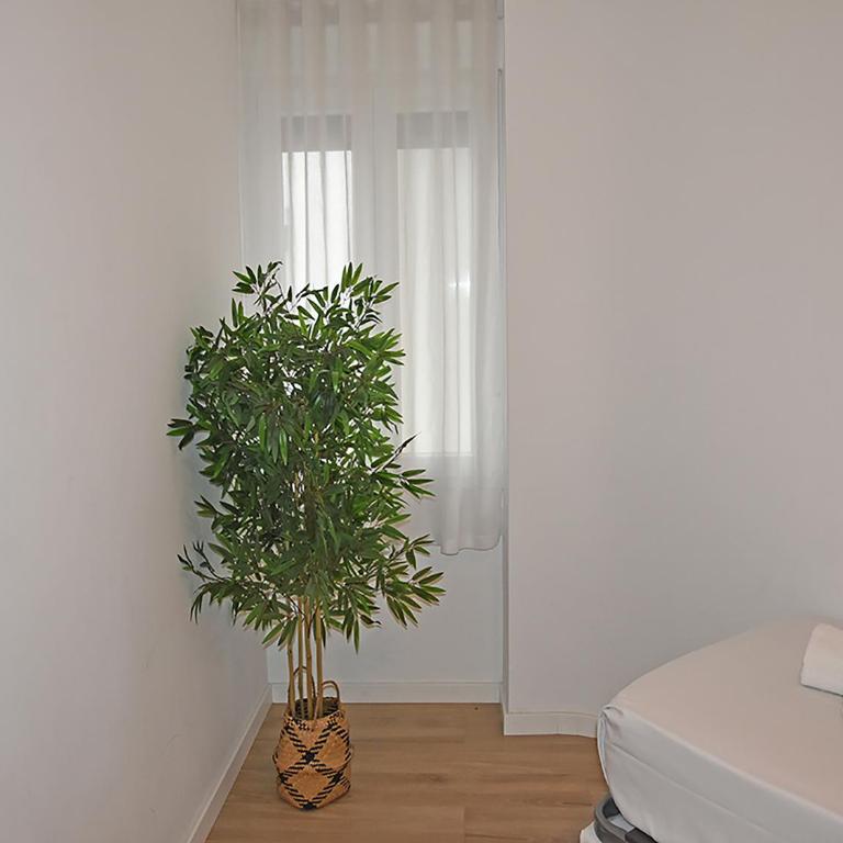 Apartamentos Zaragoza Gran Vía 3000 - Two-Bedroom Apartment - 61