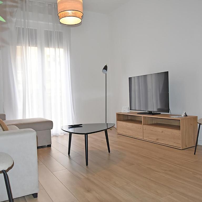 Apartamentos Zaragoza Gran Vía 3000 - Two-Bedroom Apartment - 33