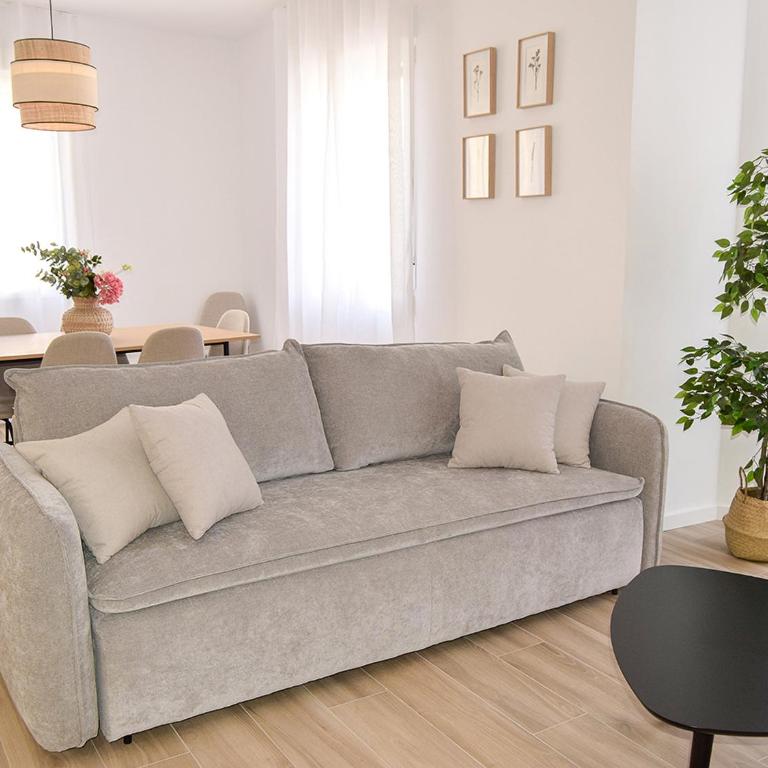 Apartamentos Zaragoza Gran Vía 3000 - Apartment - 52