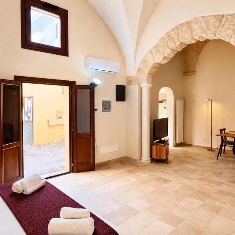 Dimora Louise by Symphonya Luxury Holiday Rentals - Apartment - 2