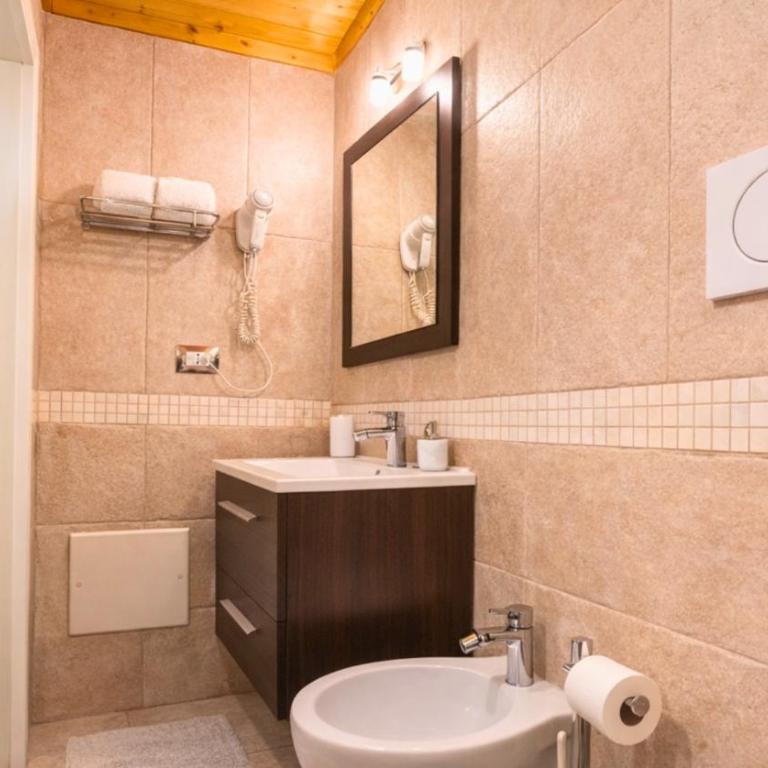 La Casetta del Pozzo by Symphonya Luxury Holiday Rentals - Two-Bedroom Apartment - 16