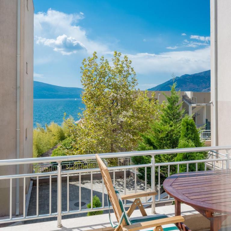 Apartment Marina, two bedrooms - Two-Bedroom Apartment - 25