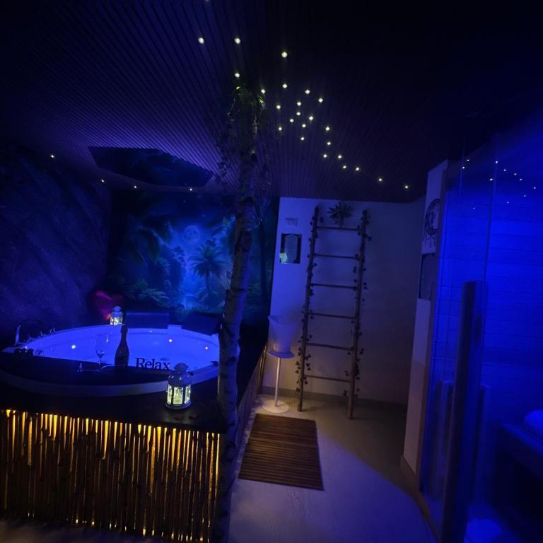 Moonlight Jungle Suite Luxury - Appartamento Superior con Sauna - 3