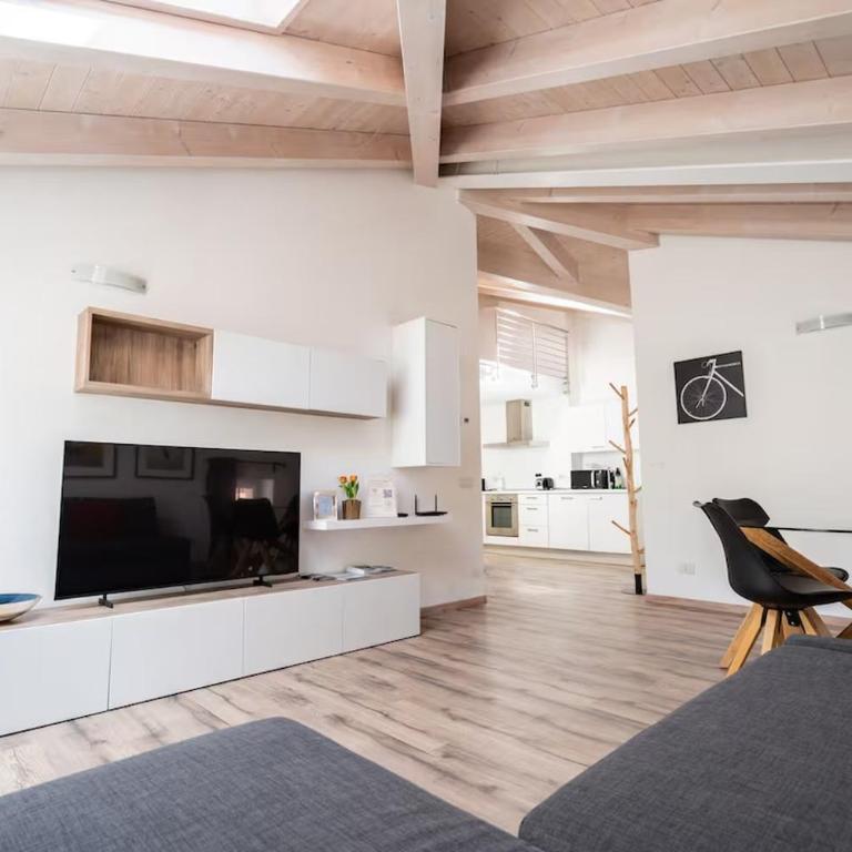 Penthouse near Piazza Duomo GoldenSuitesItaly914 - Apartment mit 2 Schlafzimmern - 9