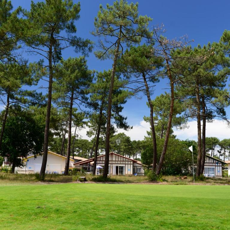 Villas Odalys des Greens du Bassin d'Arcachon - Villa - 44