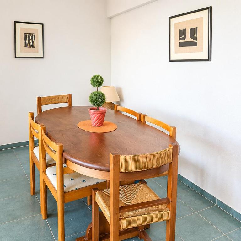 Depto luminoso y amplio Playa Grande Alem Golf - One-Bedroom Apartment - 19