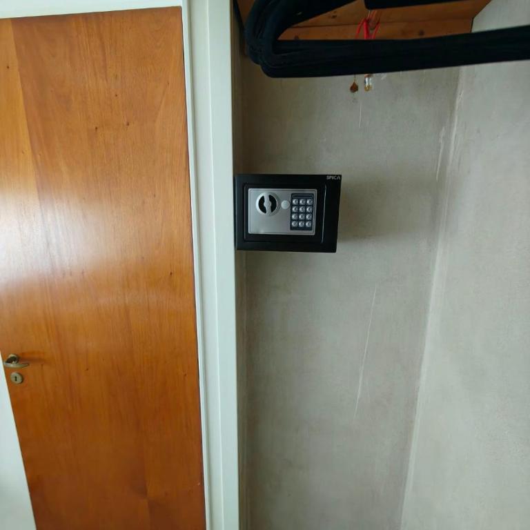 DEPARTAMENTO cerca de CABA hasta 4 personas Parking Gratis Patio ideal familias estadias cortas por Trabajo Recitales Salud y Capacitaciones - Apartamento de 1 dormitorio - 30