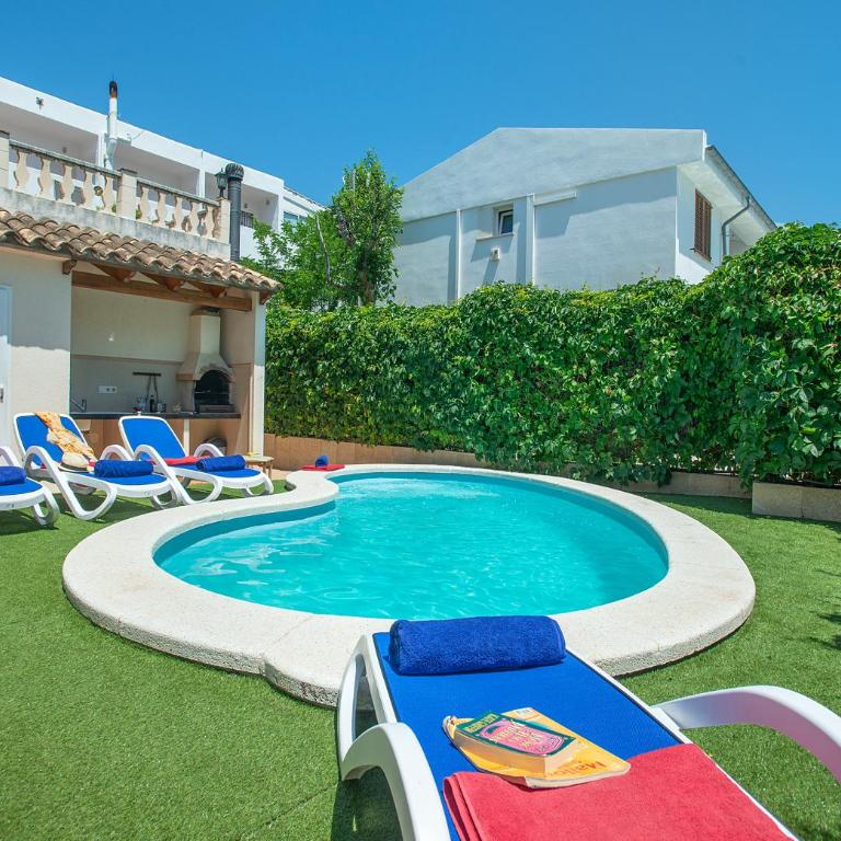 Owl Booking Villa Luceta - 15 min Walk to the Beach - Villa con piscina privada - 15