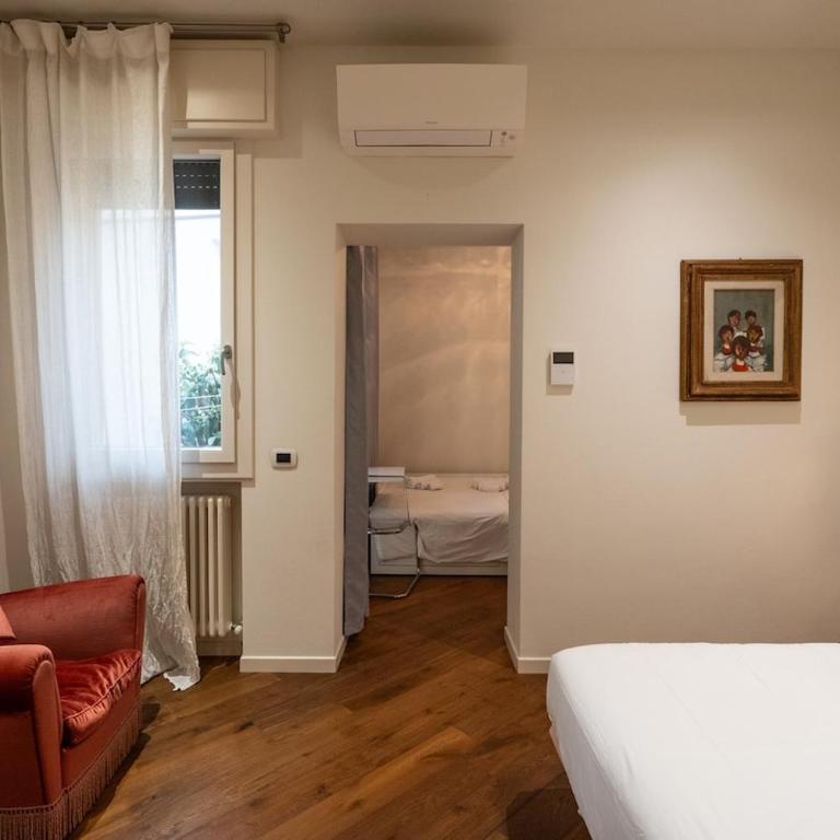Ecocentrico - Camera Aironi - Via Ponte Marino 33 - Appartamento con 1 Camera da Letto - 8