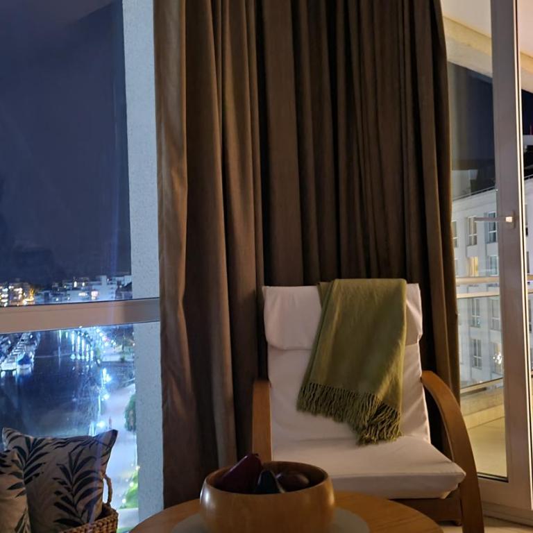 Nordelta Bahía Grande con Cochera Cubierta - Apartamento de 1 dormitorio con balcón y vistas al agua - 21