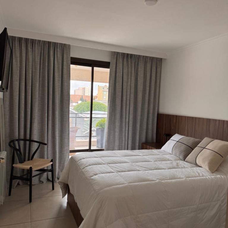 Departamento en Necochea - A metros del mar - Apartamento de 1 dormitorio con balcón - 14