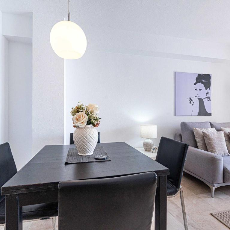 Modern 2-bed 2-bathroom by the pool Las Fuentes de Nerja - Apartamento - 7