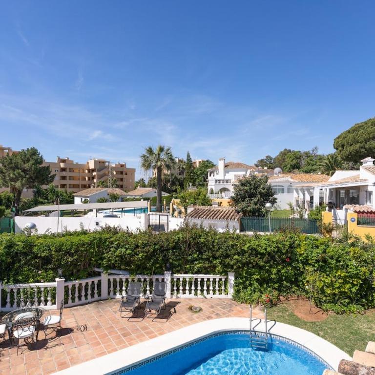 Villa Blue Skies- Calahonda - Villa - 35