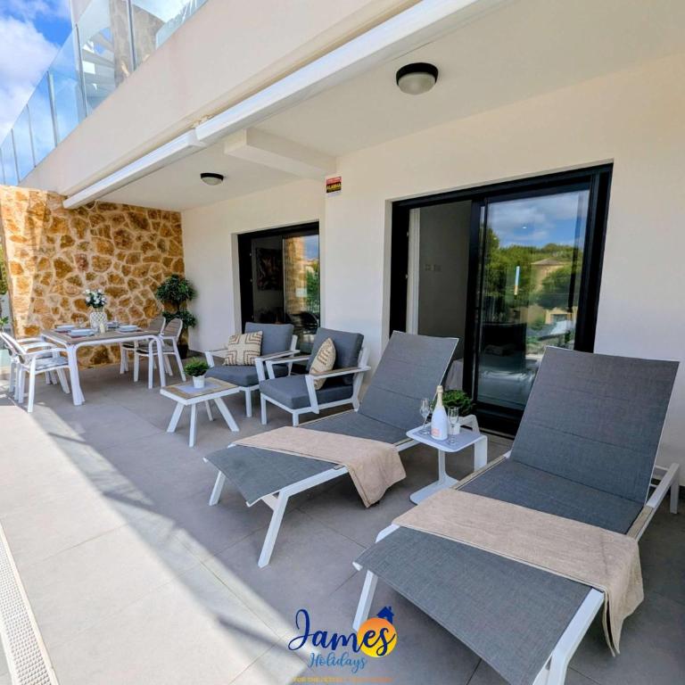 Modern Escape South Facing Terrace 3 Pools VM92 - Apartment - 25