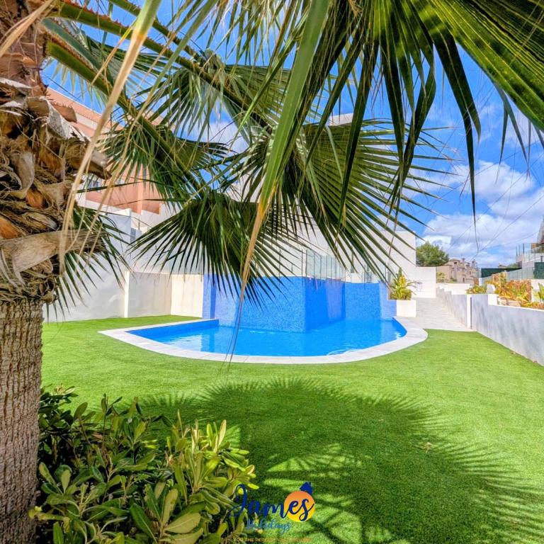 Modern Escape South Facing Terrace 3 Pools VM92 - Apartment - 31