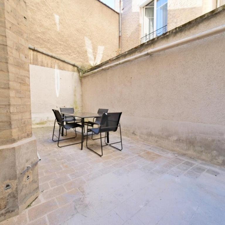 Bonhomme house - Hypercentre - Apartamento de 2 dormitorios - 56