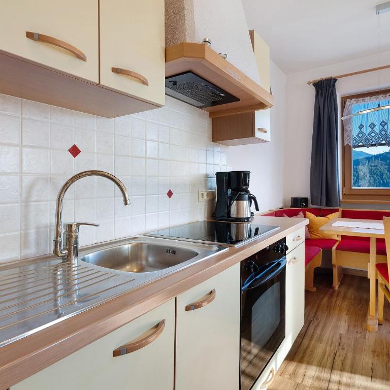 Innerfohrer Hof - Appartamento Deluxe con 2 Camere da Letto e Vista Giardino - 11