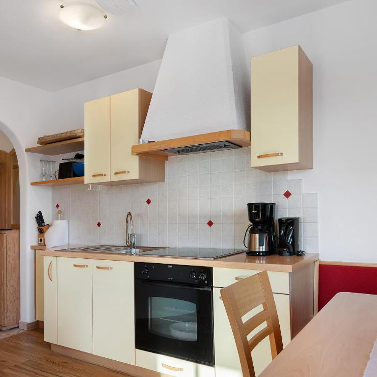 Innerfohrer Hof - Appartamento Deluxe con 2 Camere da Letto e Vista Giardino - 16