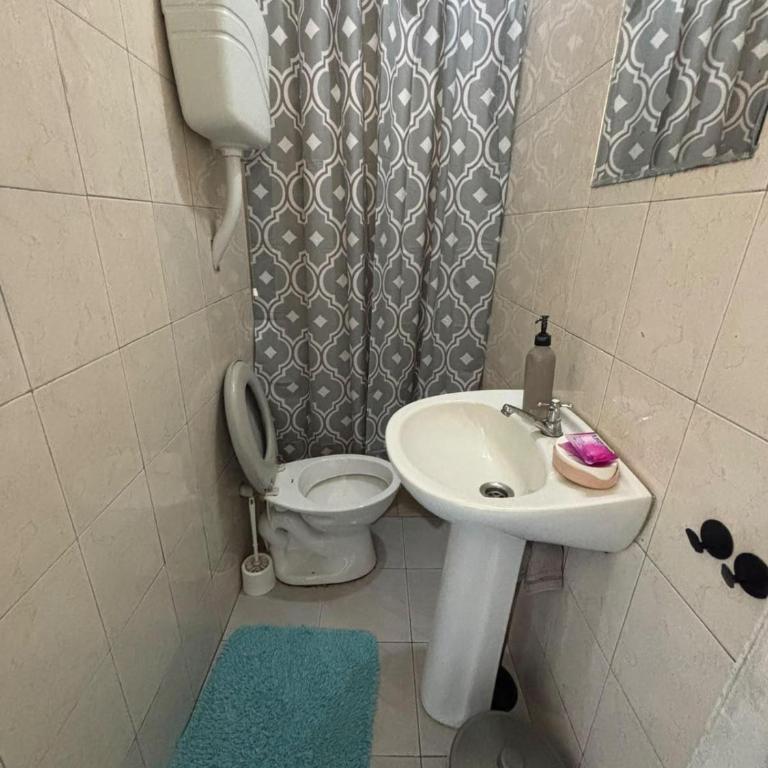 Apartamento al fondo de la casa - One-Bedroom Apartment - 3
