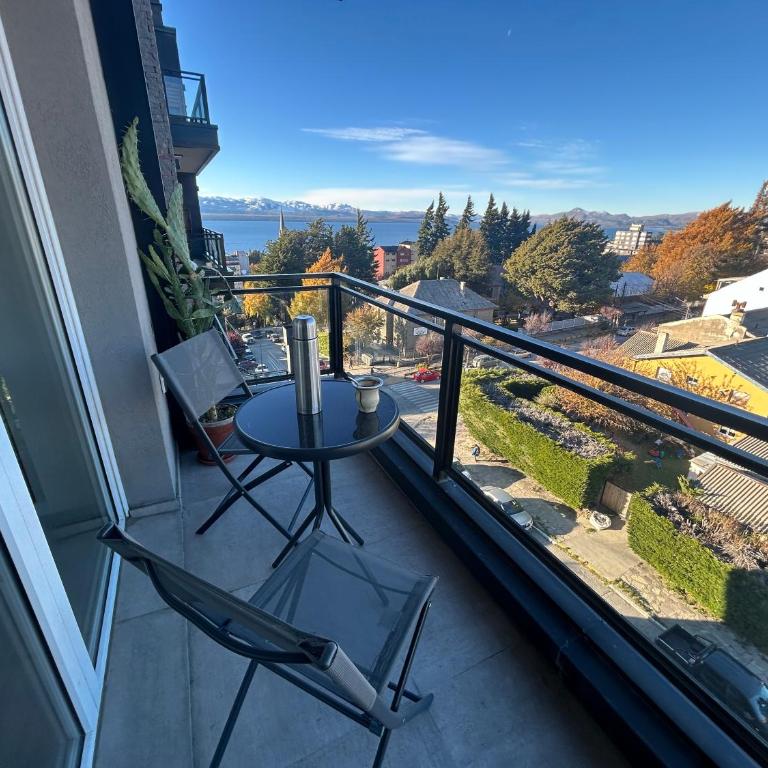 Brc Homes Rental #601 con vista al lago y cochera - Two-Bedroom Apartment with Lake View - 20