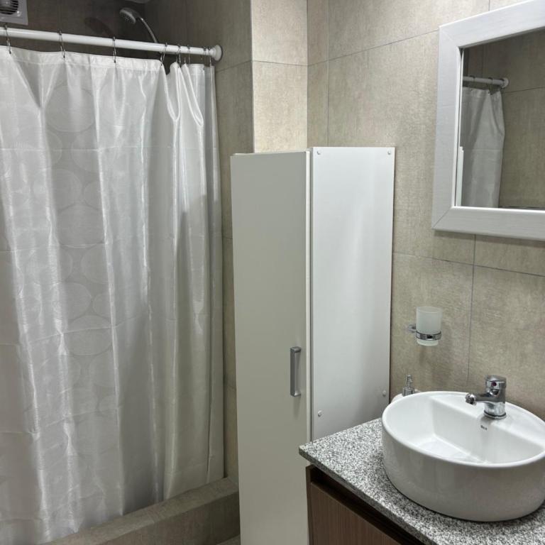 Brc Homes Rental #601 con vista al lago y cochera - Two-Bedroom Apartment with Lake View - 25