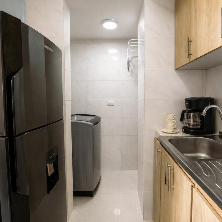 Vista al mar - Piscina - Perfecto para Familias & Grupos - Apartamento - 25