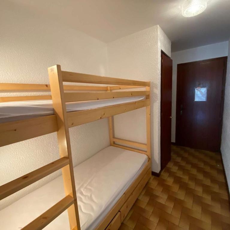 Appartement Studio Coin nuit - 4 couchages - LE CHINAILLON - Apartment - 11