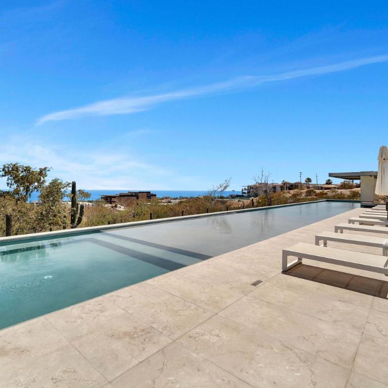 Marvelous Brand New 2 BR Condo - Pool with Ocean Views - Casa - 18