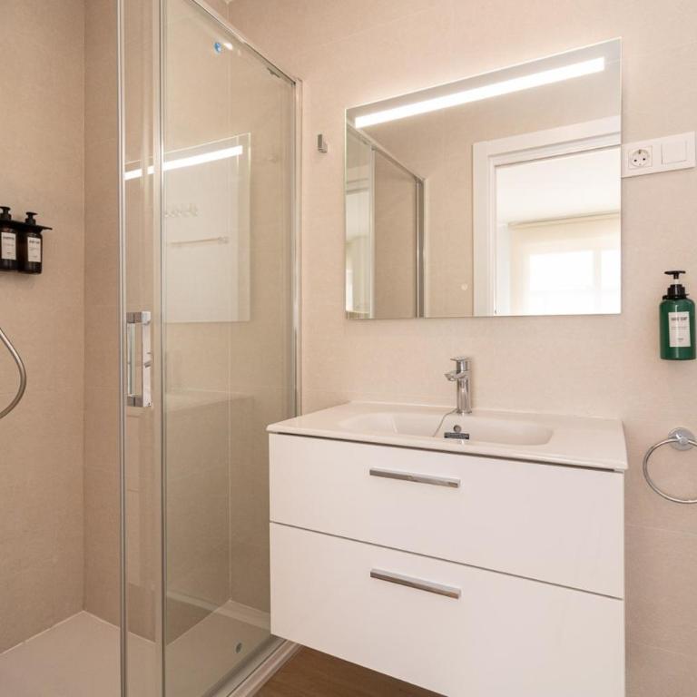 Berrocal Signature Apartments - Studio - 3