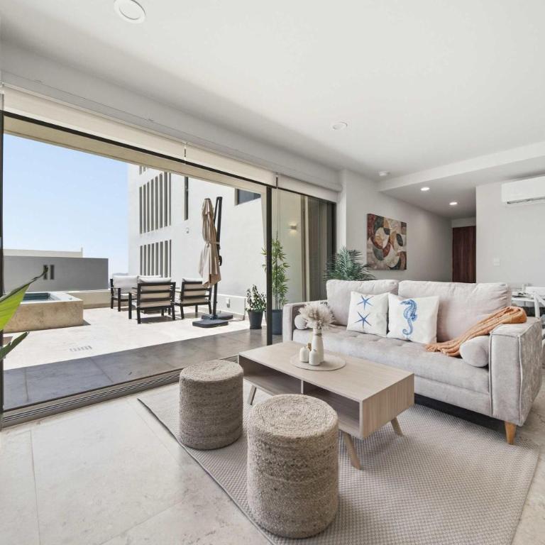 Brand New Pet-Friendly Condo - Private Pool - Casa - 3