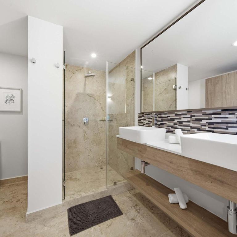 Brand New Pet-Friendly Condo - Private Pool - Casa - 14