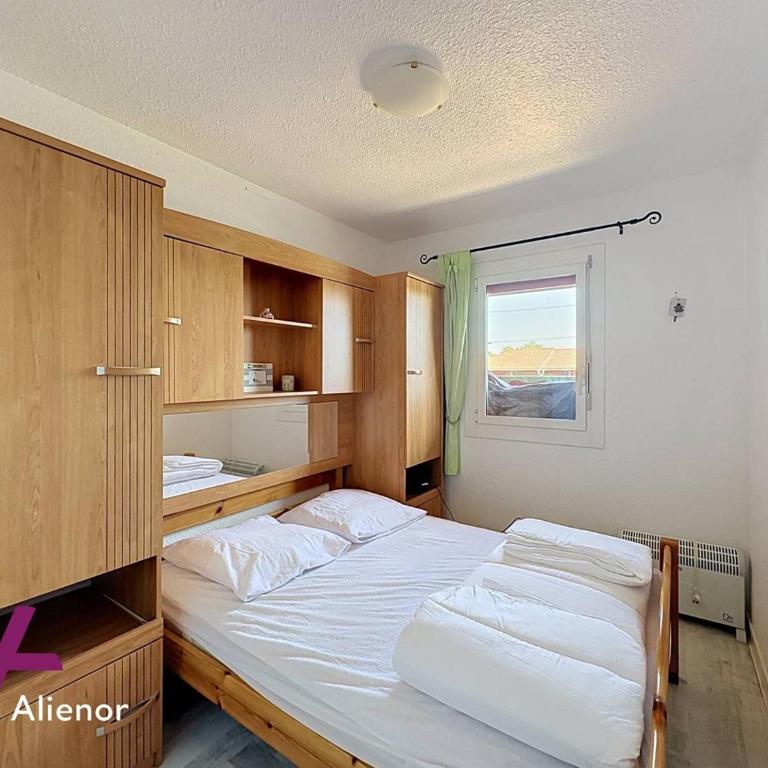 SOUSTONS PLAGE - T2 cab 4 personnes - S.ALBRETIII 07 - One-Bedroom Apartment - 8