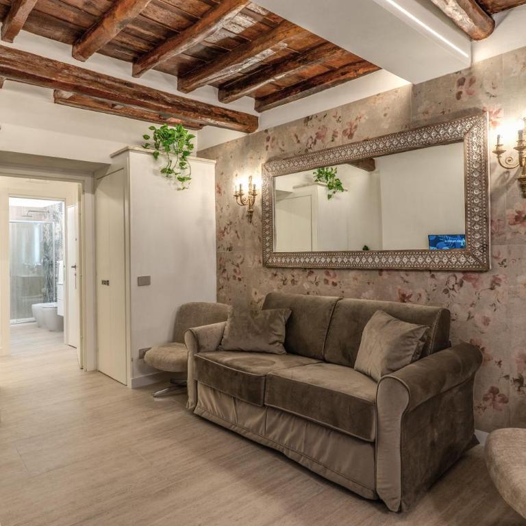 Monti Charm House - Appartamento Deluxe con 2 Camere da Letto - 2