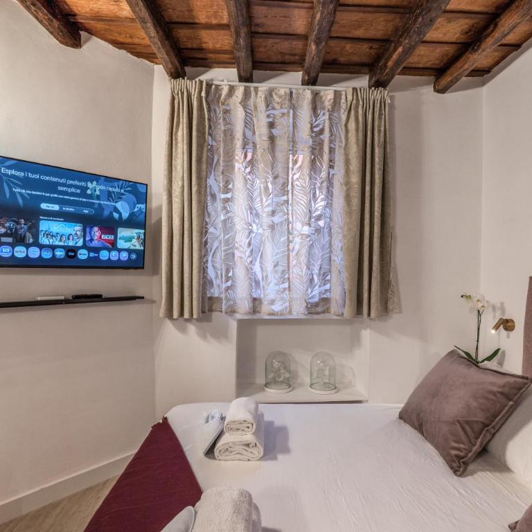 Monti Charm House - Appartamento Deluxe con 2 Camere da Letto - 16