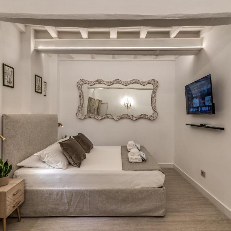 Monti Charm House - Appartamento Deluxe con 2 Camere da Letto - 38