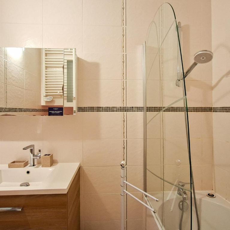 Appartement lumineux au pied des pistes avec WIFI gratuit - Appartement 1 Chambre - 15