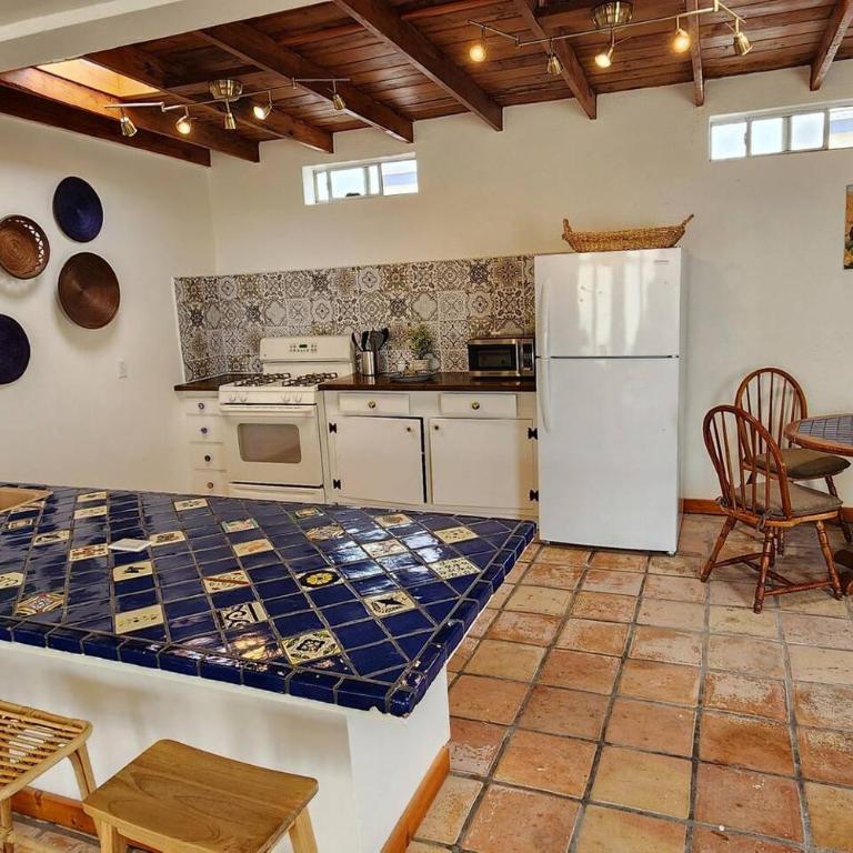 Casa Frida - Beach City retreat - Villa - 2