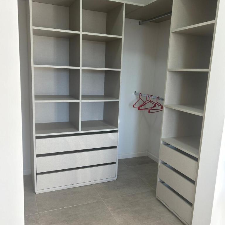Brc Homes Rental #601 con vista al lago y cochera - Two-Bedroom Apartment with Lake View - 10