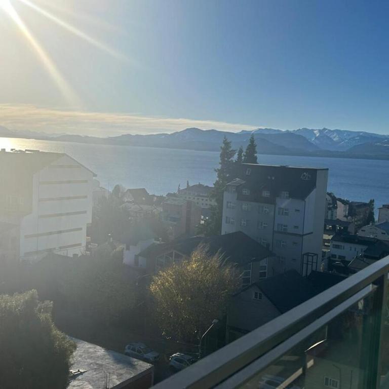 Brc Homes Rental #601 con vista al lago y cochera - Two-Bedroom Apartment with Lake View - 18