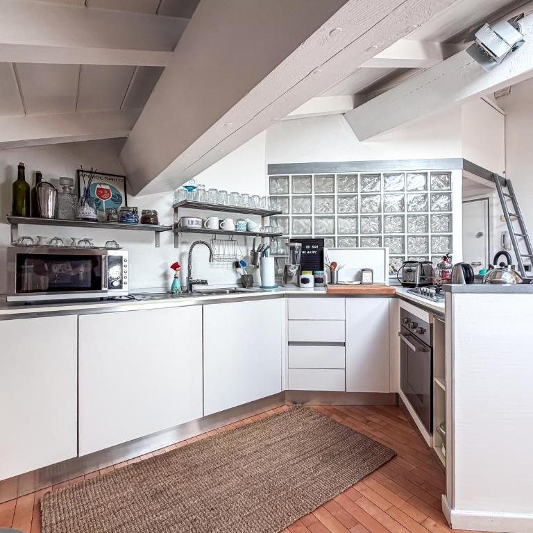 Un sogno sui tetti di Modena - Skyline Rooftop - One-Bedroom Apartment with City View - 10
