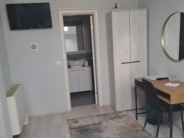 VonAmor Rooms - Mala Dvokrevetna Soba sa Bračnim Krevetom - 9