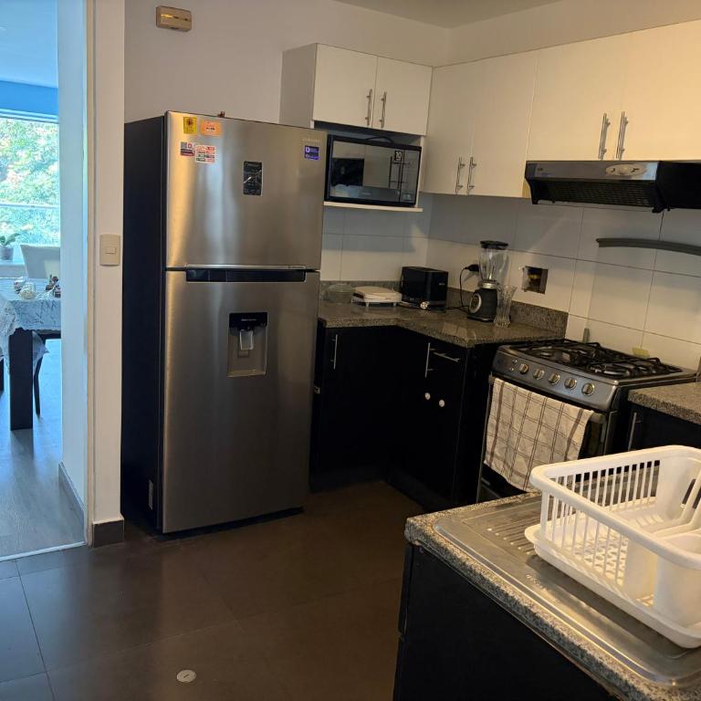 Amplio departamento con vista al parque San Isidro Lince - Apartamento de 3 dormitorios - 13