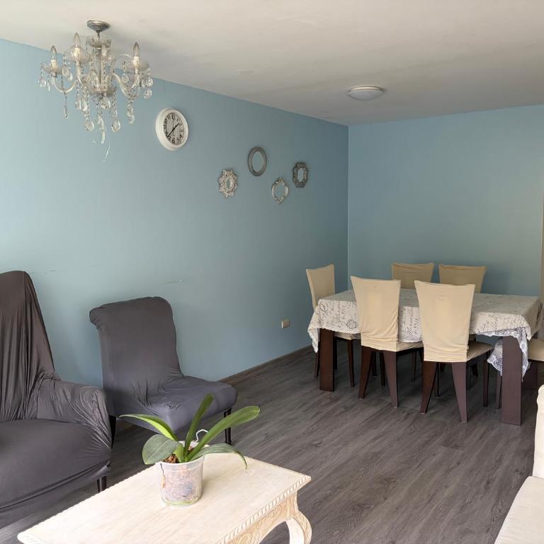 Amplio departamento con vista al parque San Isidro Lince - Apartamento de 3 dormitorios - 19