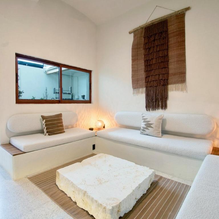Artisan Home, 7 Bedrooms, AC, Rooftop View - Apartment - 13